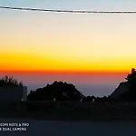 Tramonto קרי