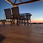 Tramonto וילה קרי